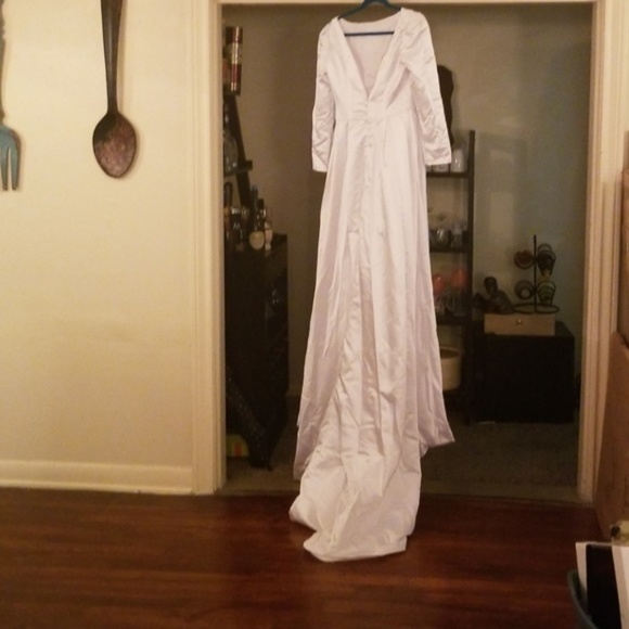 Long Sleeve Megan Markle Inspired Bridal Gown - Picture 4 of 5